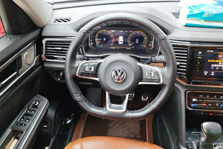 Used Volkswagen Teramont X 2020 Facelift 380TSI Four-Wheel Drive Luxury Edition Steering Wheel