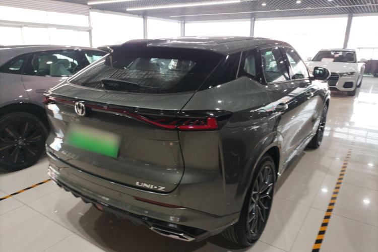 Used CHANGAN UNI-Z New Energy 2024 Blue Whale Smart Electric iDD 125km Excellence Model Exterior 5