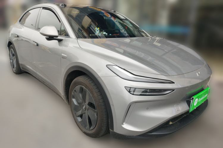 Used ONVO L60 2024 60 kWh Rear-Drive Version Front Right 45 Deg