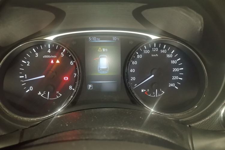 Used Nissan X-Trail 2015 2.0L CVT Comfort MAX Edition 2WD