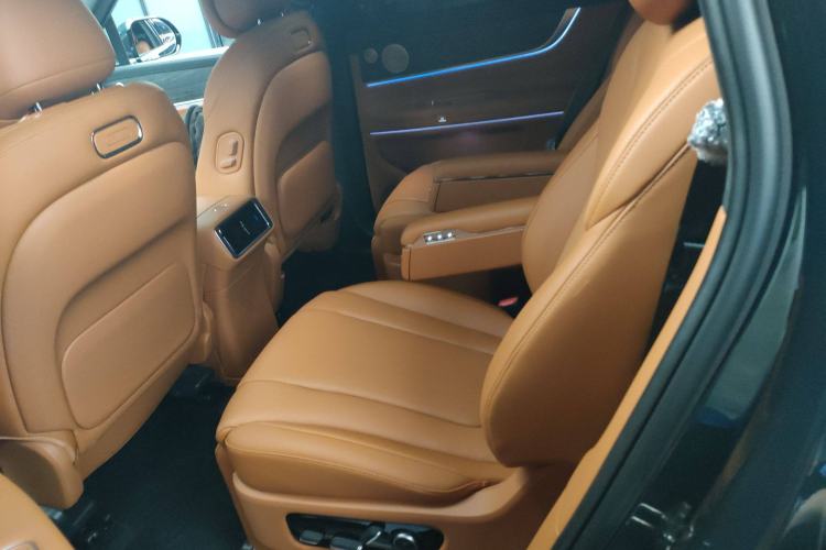 Used Hima AITO M9 2025 Extended-Range Ultra Version 52 kWh 6-Seater
