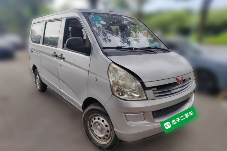 Used Wuling Rongguang 2014 1.2L S Base Model Front Right 45 Deg