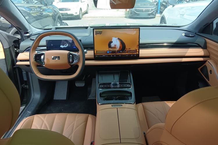 Used Geely Galaxy 8 2025 130km EM-P Starship Edition Center Console