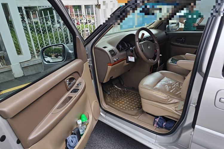 Used Buick GL8 2011 2.4L LT Executive Edition
