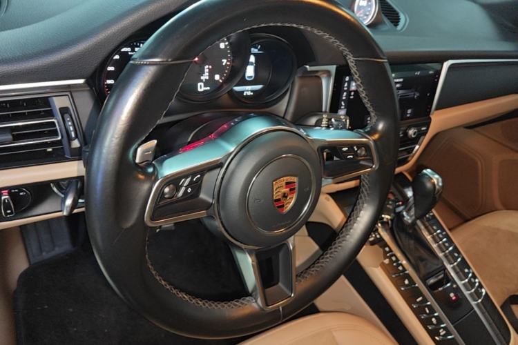 Used Porsche Macan 2018 Macan 2.0T
