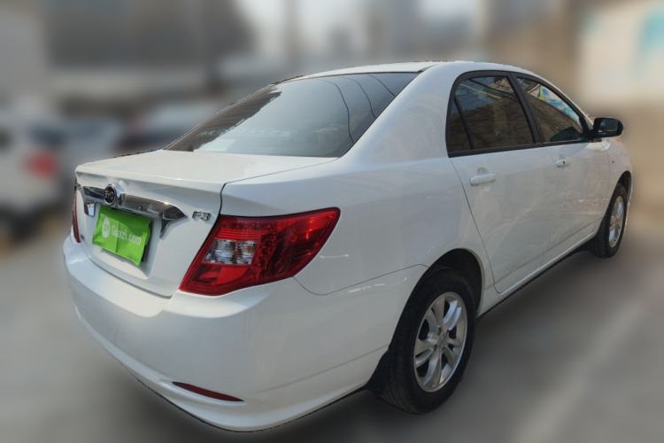 Used BYD F3 2015 Energy-Saving Edition 1.5L Manual Luxury Model