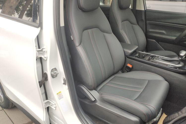 Used GAC Trumpchi GS4 2020 270T Automatic Smart Connectivity Edition Right Front Seat