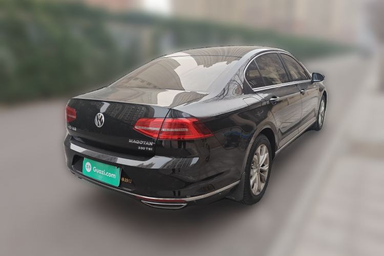 Used Volkswagen Magotan 2017 330TSI DSG Luxury Model