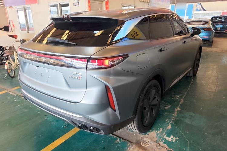 Ojetý EXEED Stellar 2023 400T Two-Wheel Drive Luxury Edition