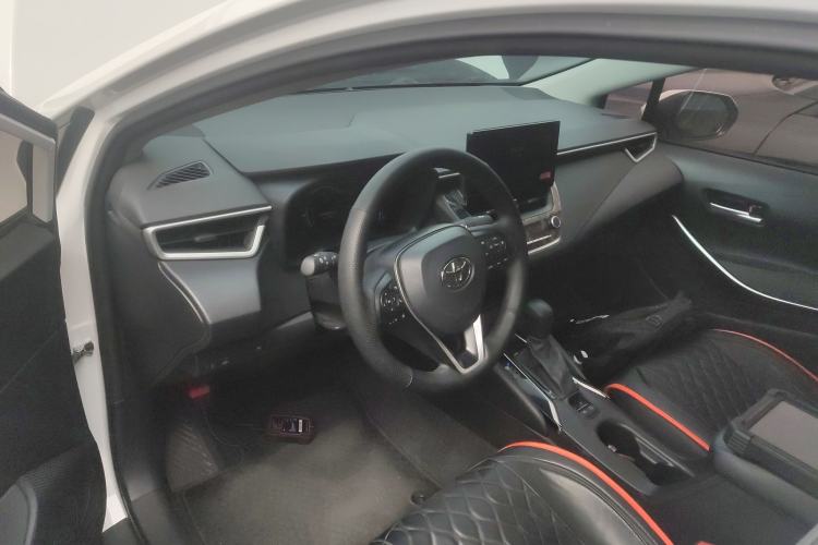 Used Toyota Corolla 2024 1.8L Smart Electric Hybrid Dual-Engine Pioneer Edition Center Console