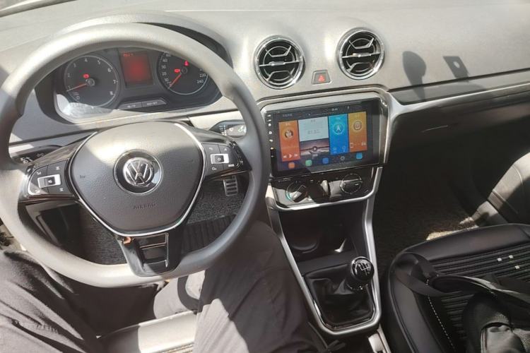 Used Volkswagen Jetta 2019 Dream Edition 1.5L Manual Fashion Version
