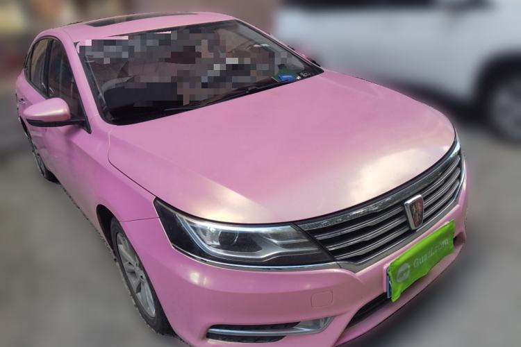 Used Roewe i6 2017 20T Automatic Flagship Edition Front Right 45 Deg