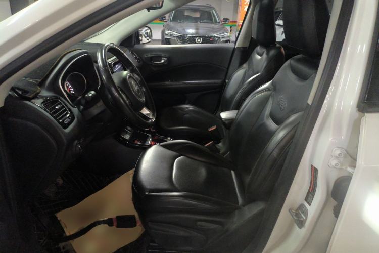 Used Jeep Compass 2019 220T Automatic Family Edition