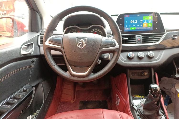 Used Baojun 310 2016 1.2L Manual Fashionable Edition
