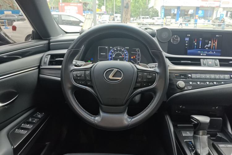 Used Lexus ES 2020 200 Excellence Edition