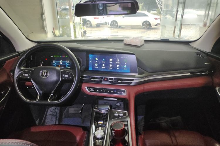 Used CHANGAN CS75 PLUS 2021 2.0T Automatic Pilot Version Center Console