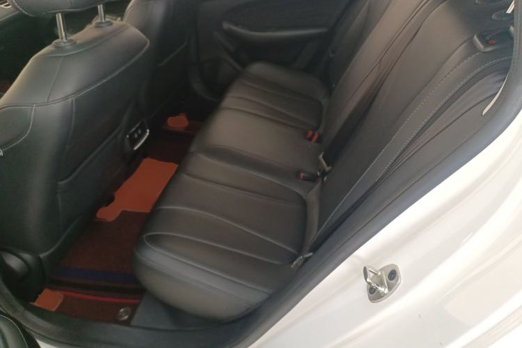 Used Roewe i5 2020 1.5L Automatic 4G Connect Luxury Flagship Edition