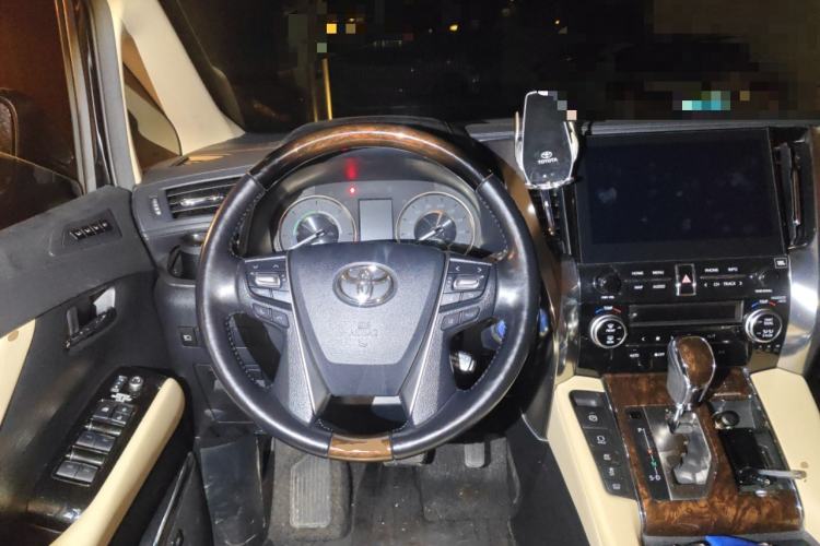 Used Toyota Alphard 2021 Dual-Engine 2.5L Luxury Edition