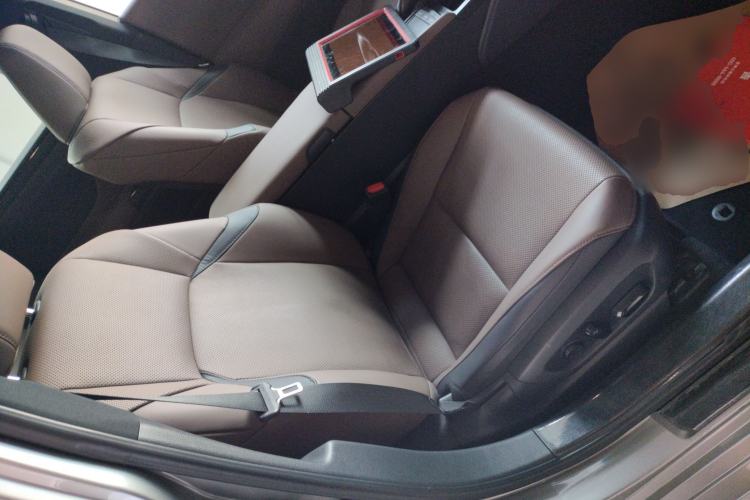 Used Lexus ES 2021 200 Excellence Edition
