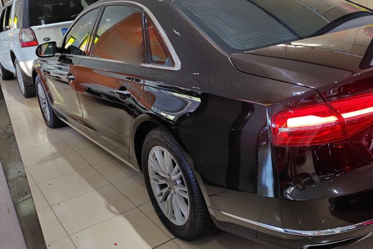 Used Audi A8 2014 A8L 45 TFSI quattro Comfort model
