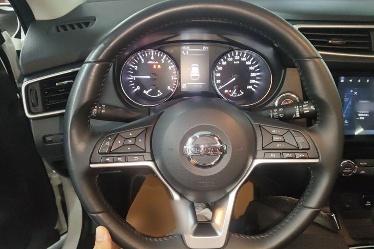 Used Nissan Qashqai 2022 2.0L CVT XV Premier Luxury Edition Steering Wheel