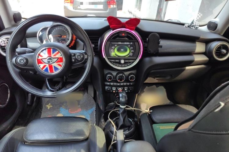 Used MINI 2015 1.5T COOPER Excitement Five-Door Edition
