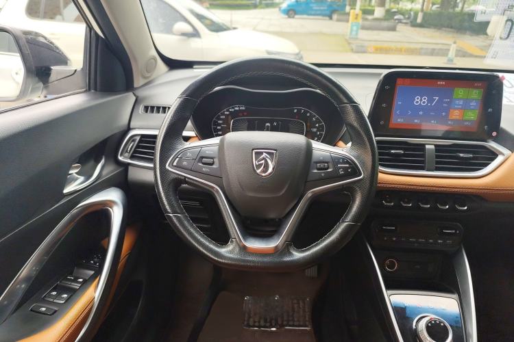 Used Baojun 510 2017 1.5L Automatic Luxury Model Steering Wheel
