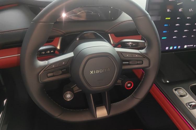 Used Xiaomi Auto SU7 2024 Rear-Drive Ultra-Long Range Advanced Pro-Level Intelligent Driving Version Steering Wheel