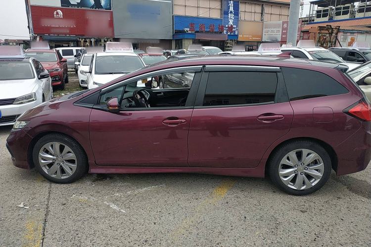 Used Honda Jade 2017 1.8L automatic Comfort version 5 seats Left Side