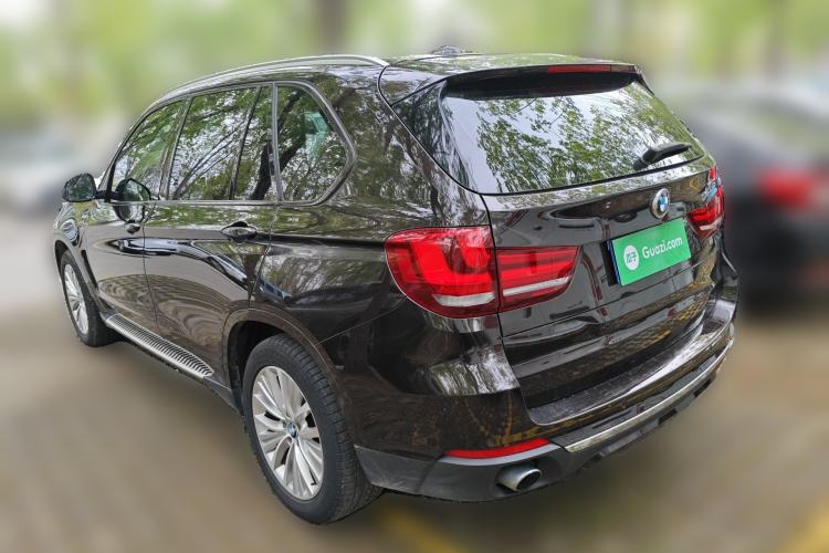 Used BMW X5 2014 xDrive35i Luxury Edition Rear Left 45 Deg