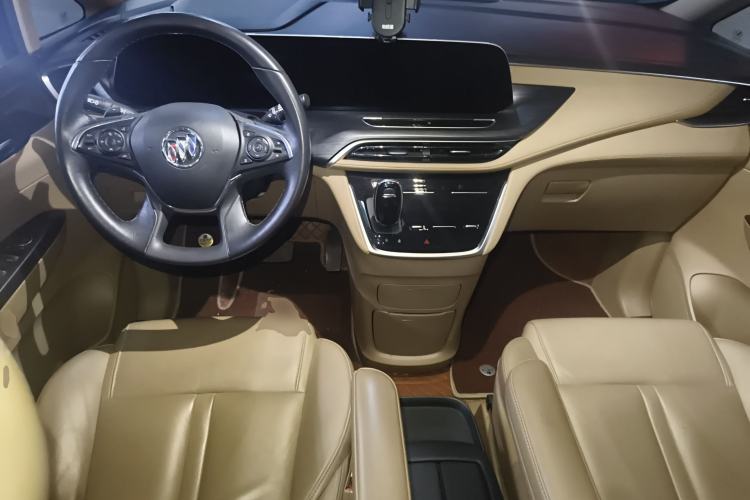 Used Buick GL8 2021 ES Land Cruiser 653T Luxury Edition Center Console