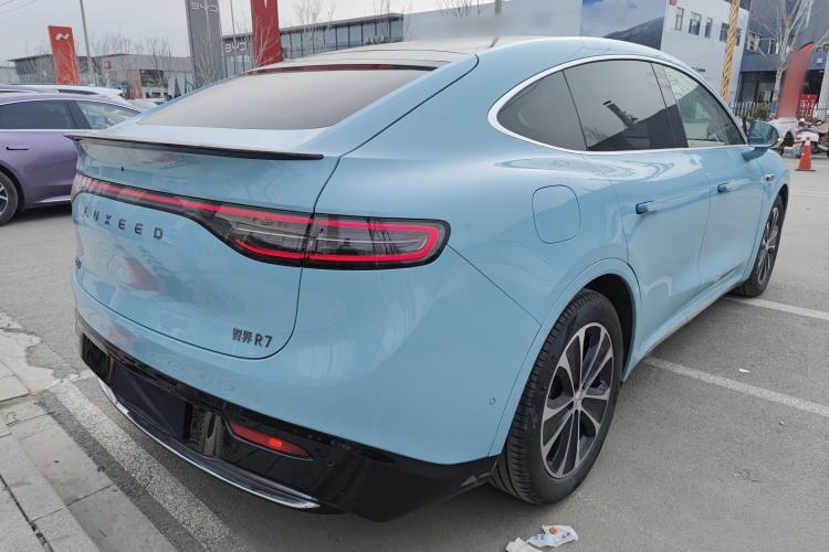 Used Hima Luxeed R7 2025 Range-Extended Version 251 km Max
