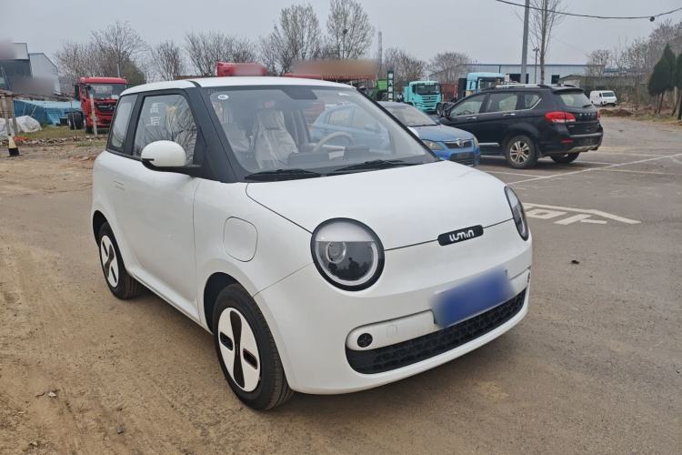 Used CHANGAN NEVO Lumin 2026 Model Treasure Edition 205km Passionate Beige Ningde Front Right 45 Deg