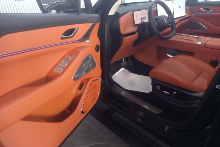 Used Wey Lanshan 2025 Four-Wheel Drive Max