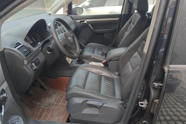 Used Volkswagen Touran 2013 1.4T Manual Comfort Edition 5-Seater Left Front Seat