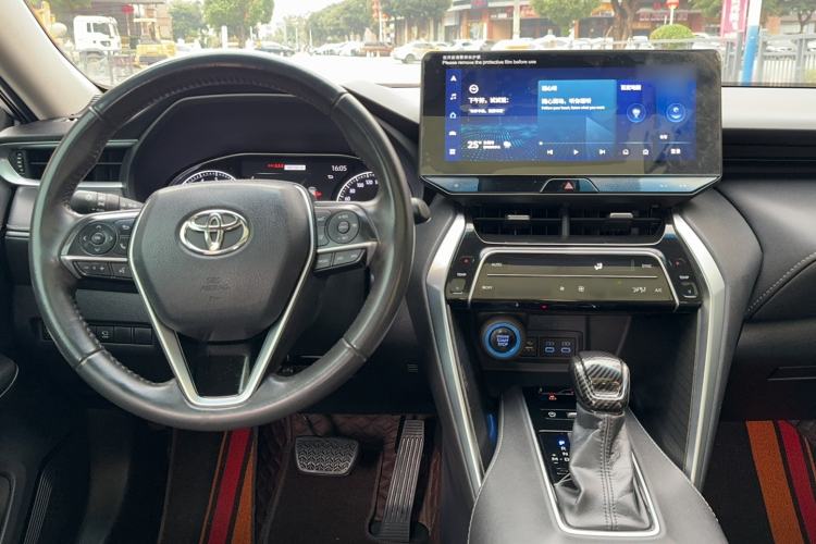 Used Toyota Harrier 2022 2.0L CVT Two-Wheel Drive Deluxe Edition
