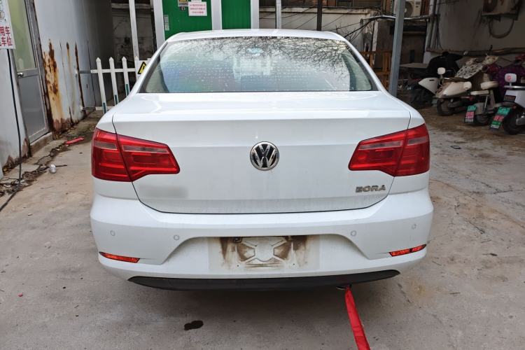 Used Volkswagen Bora 2015 Qihui Edition 1.6L Automatic Fashion Model
