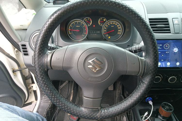 Used Suzuki SX4 2013 1.6L Manual CoolRide Model