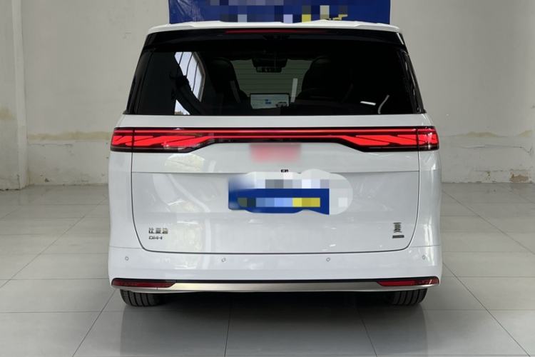 Used BYD Xia 2025 DM-i 1.5T 180km Excellence Model
