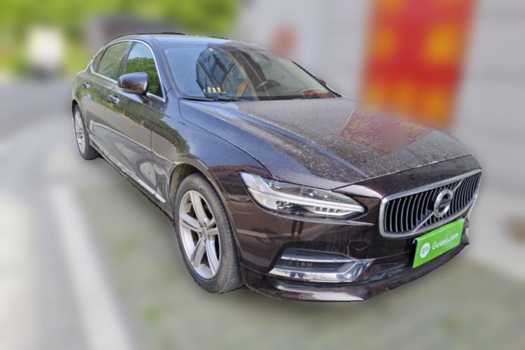 Used Volvo S90 2019 T4 Zhiyi Edition
