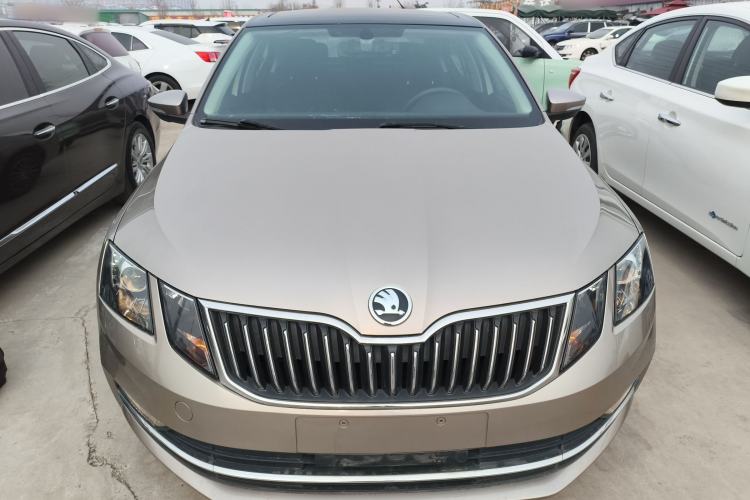 Used Skoda Octavia 2019 TSI230 DSG Luxury Edition