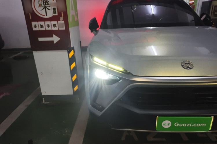 Used Nio ES8 2020 415 km Range 6-Seater Version
