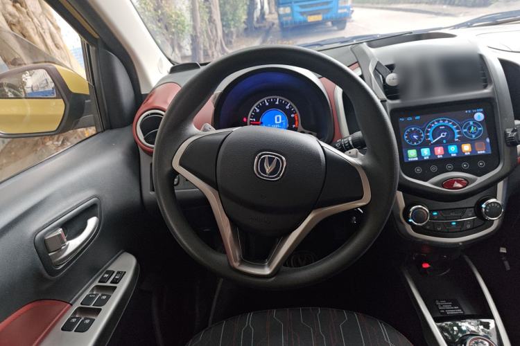 Used CHANGAN Benni 2015 1.4L IMT Luxury Model China V Standard
