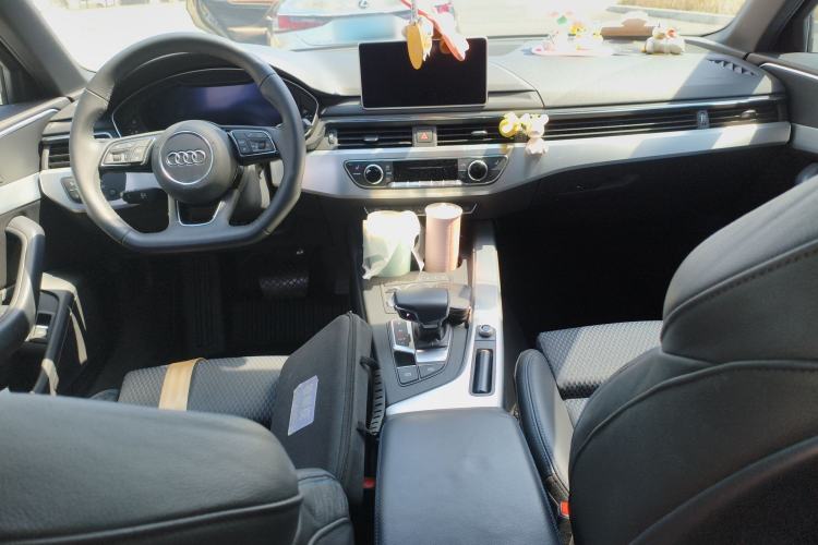 Used Audi A4L 2018 30th Anniversary Edition 40 TFSI Sport Edition