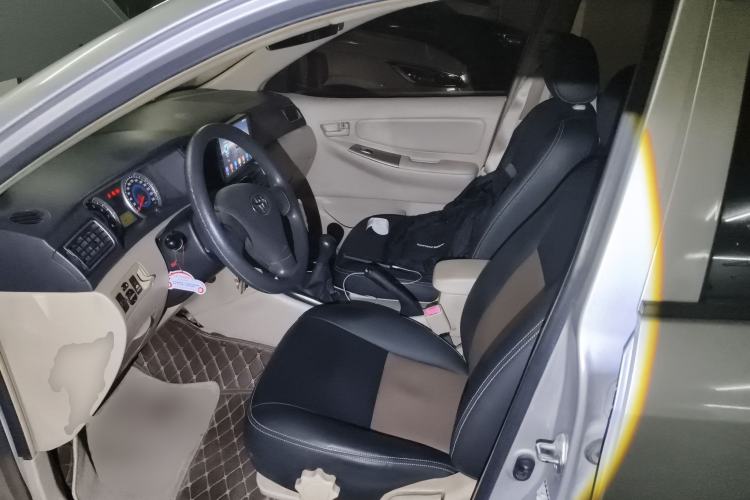 Used Toyota Corolla EX 2013 1.6L Manual Luxury Edition