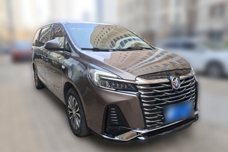 Used Buick GL8 2022 Land Cruiser Executive Class 652T Comfort Model Front Right 45 Deg