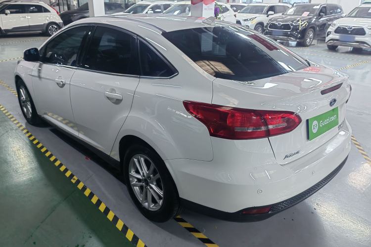 Used Ford Focus 2015 Sedan EcoBoost 180 Automatic Elite Model