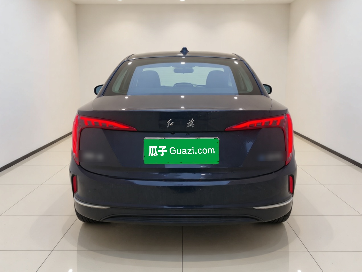 Hongqi E-QM5 2022 431 km Charge & Enjoy Edition — снимка 5