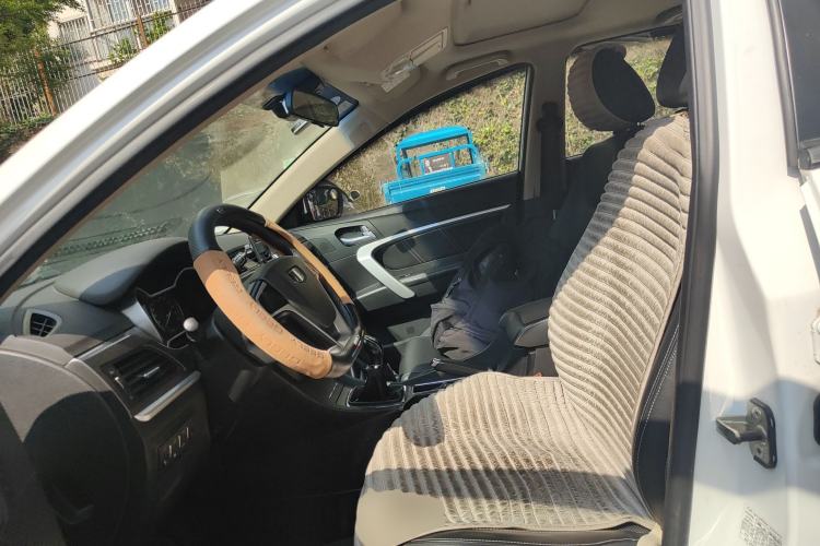 Used Geely Auto Emgrand 2017 Sedan Million Edition 1.5L Manual Upward Connect Version