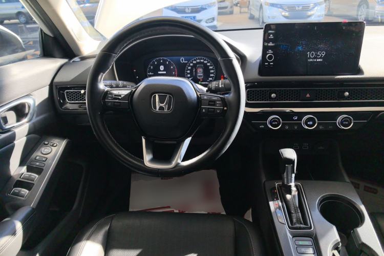 Used Honda Civic 2022 240TURBO CVT Dynamic Control Version